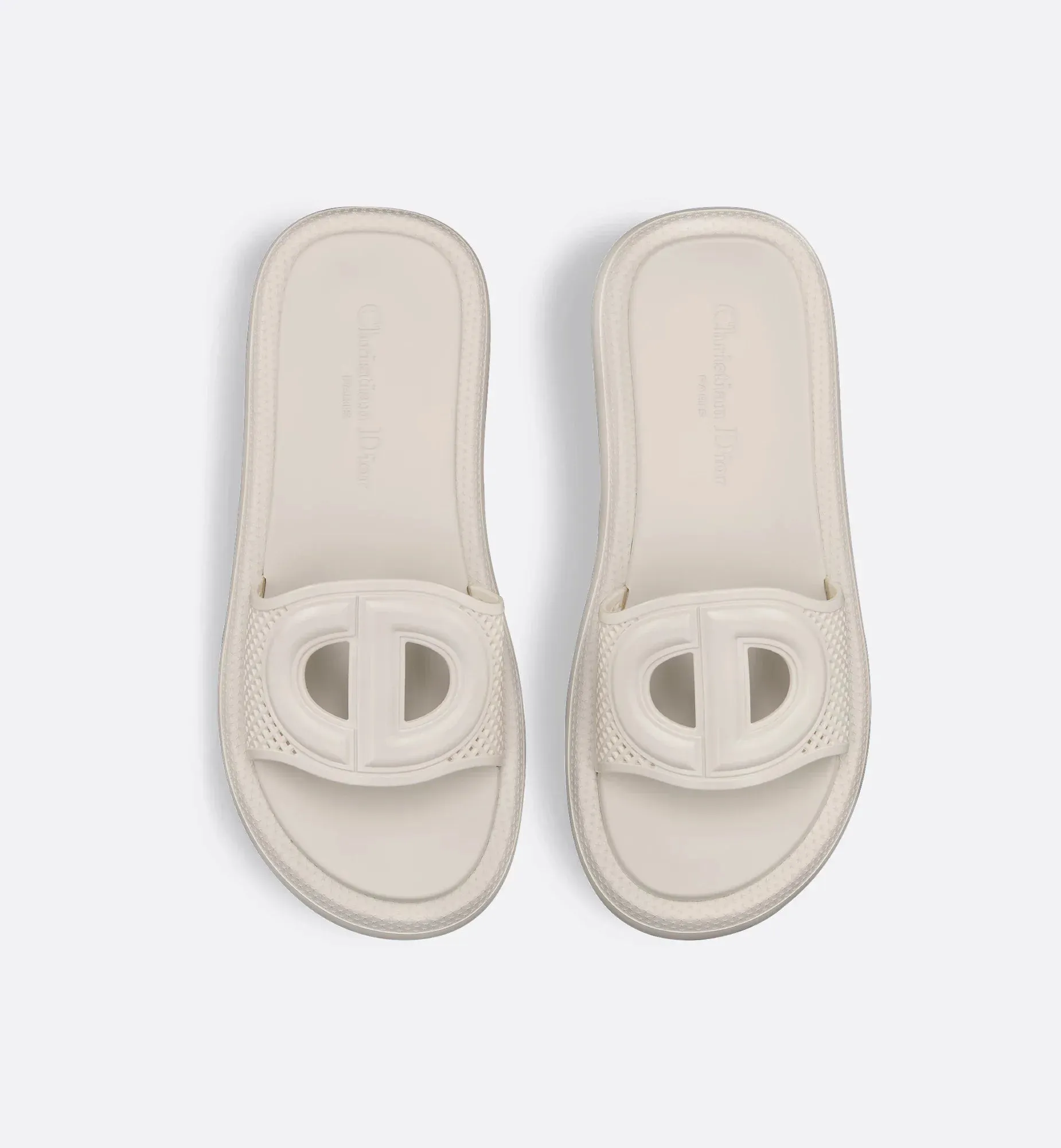 D-Club Signature Slide