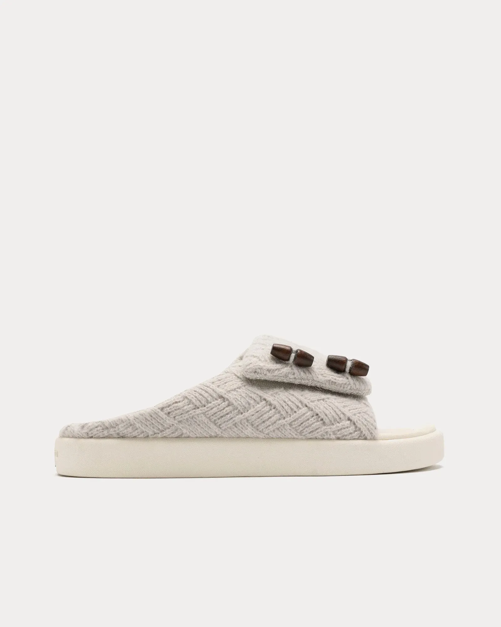 Knitting Cream White Sandals