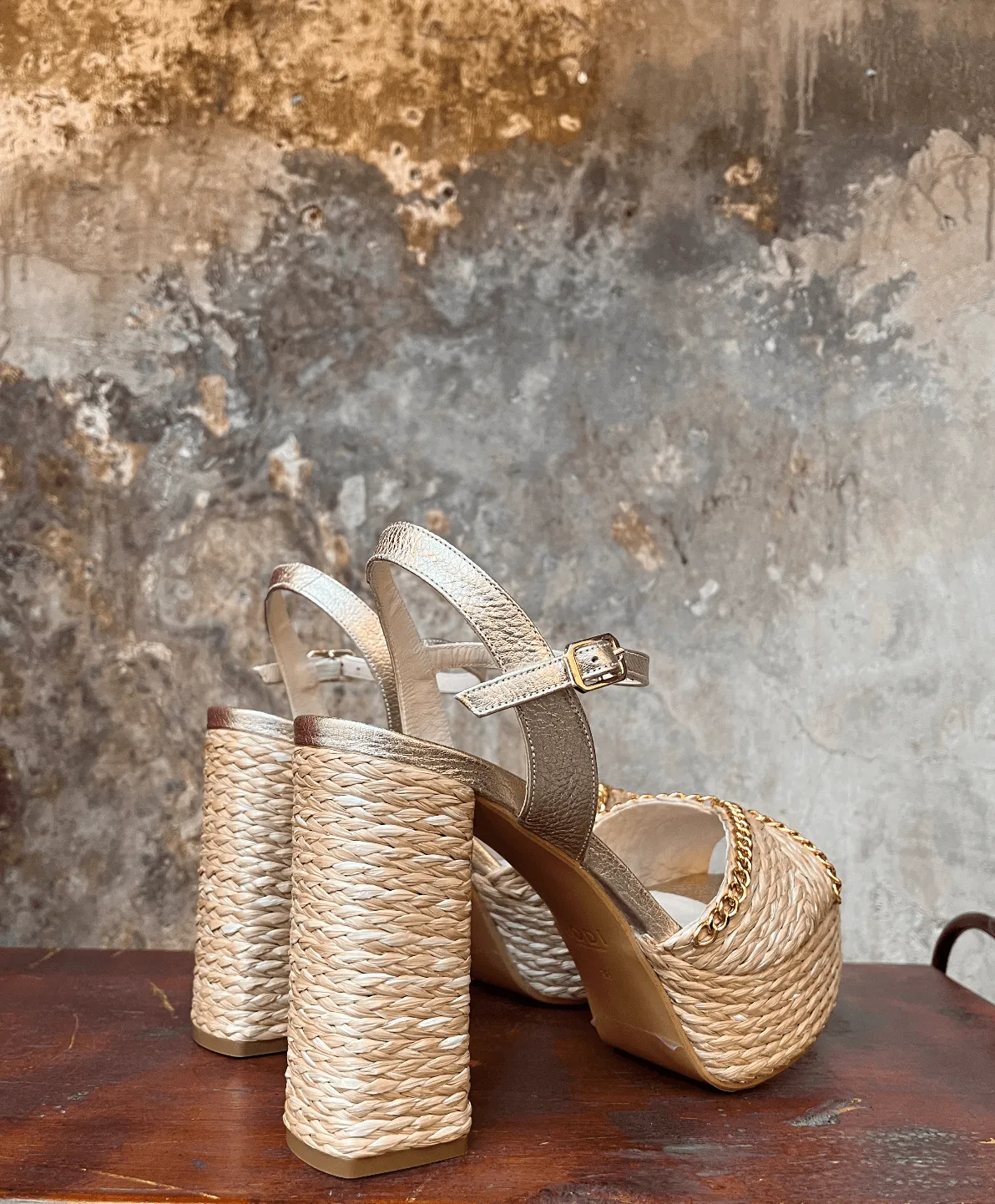 Lodi Turasi - Yute Natural High Sandal