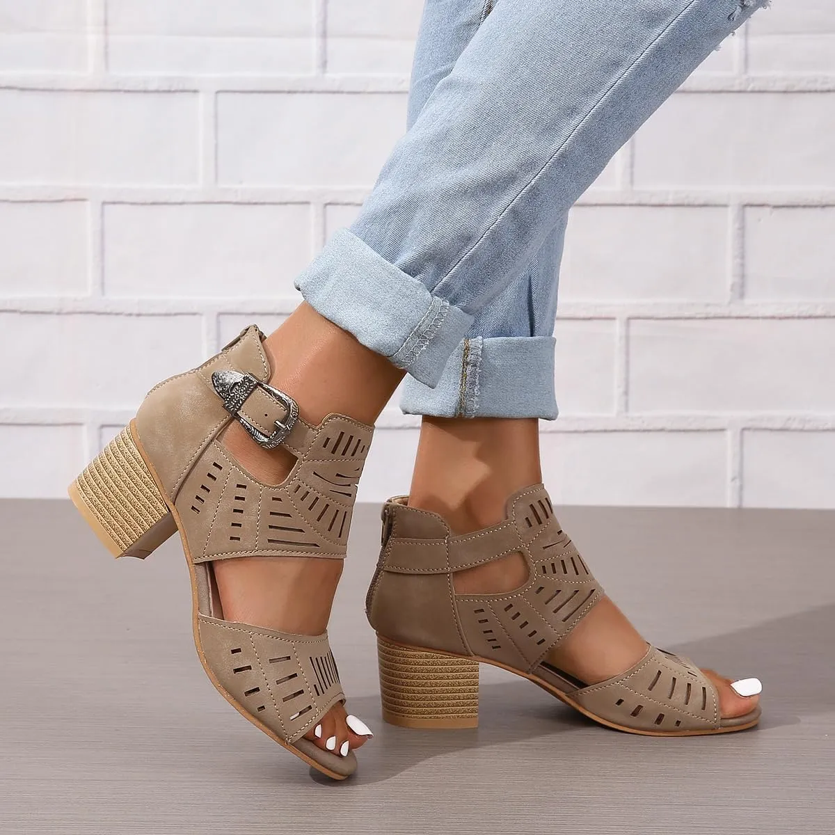 Orthopedic Sandals for Women Breathable Hollow Out Slip On Sandals Open Toe Slingback Middle Heel Sandal With Ankle Strap Metal Buckle Concise Casual Summer Shoes