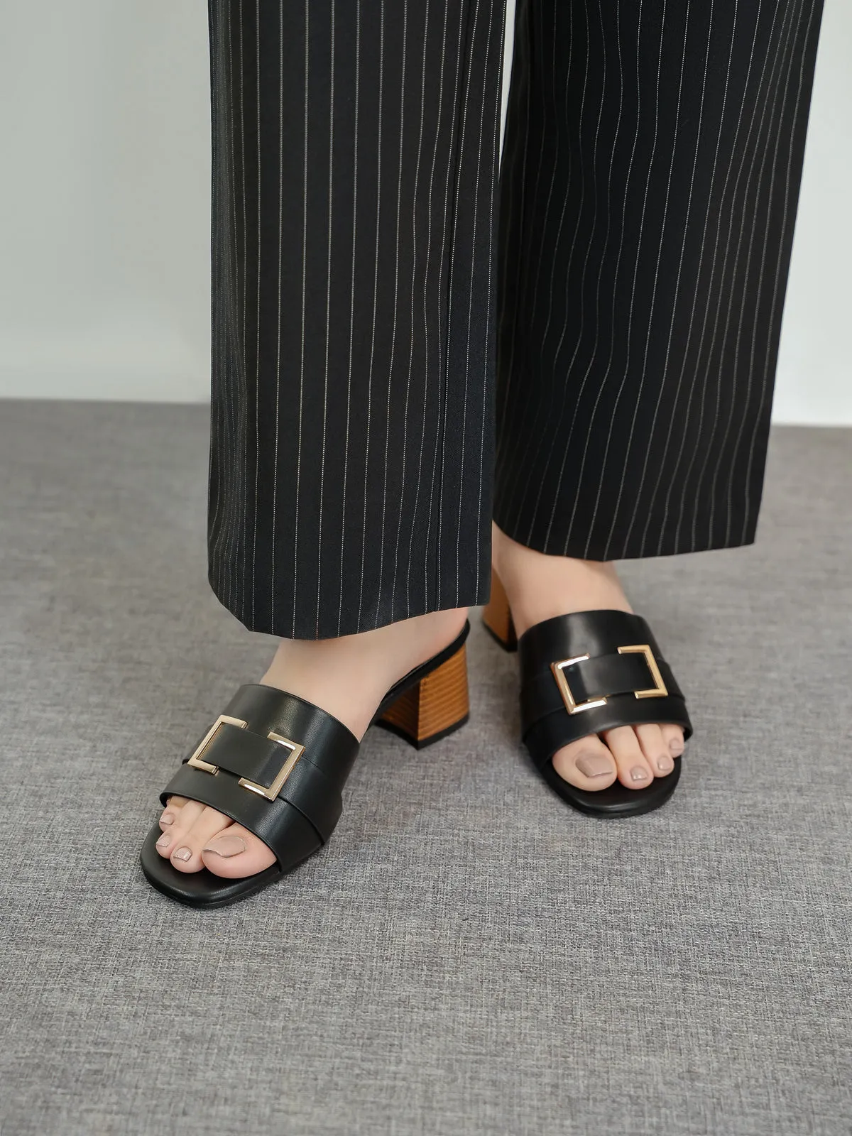 Women "FINEEN" Stylish Heeled Sandals