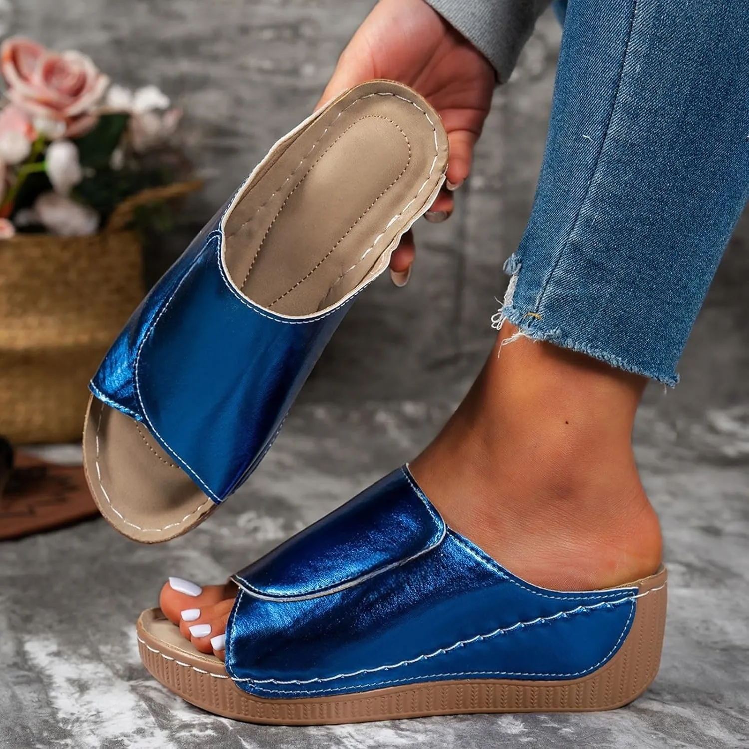 Women Walking Sandals Arch Support Orthotic Comfortable Non-Slip Casual Open Toe Sport Sandals Lightweight Athletic Yoga Mat Slippers for Walking Vacation